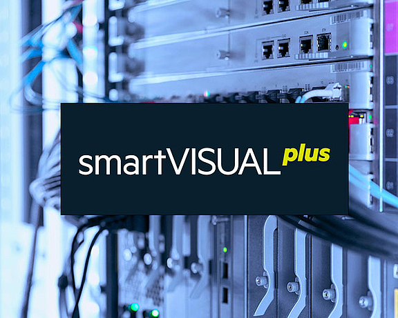 smartVISUAL plus Logo vor Systemraum